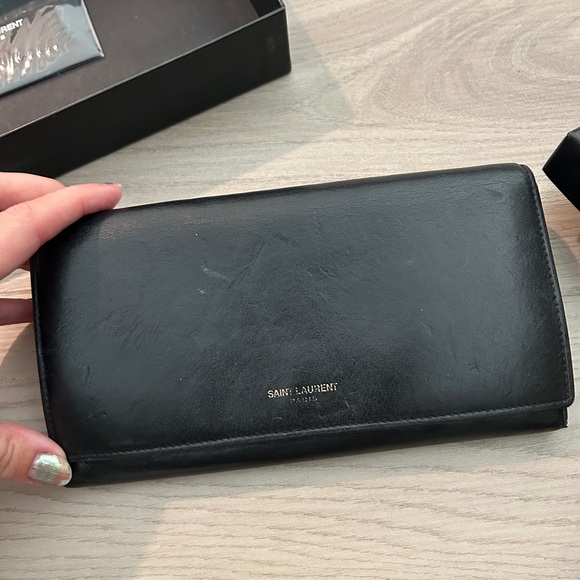 Saint Laurent black large soft leather wallet - Picture 1 of 12